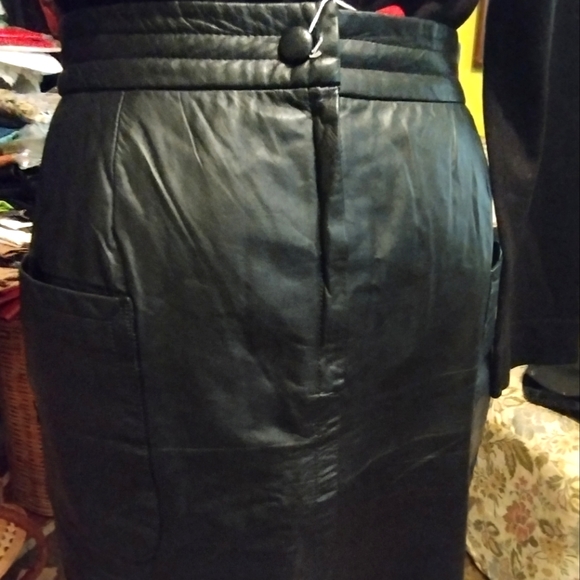 WEST BAY SPORT SKIRT BLACK LEATHER  , 12 - Picture 5 of 7